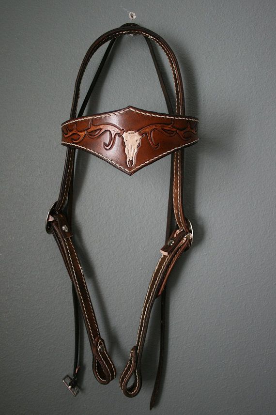 Alfa leather bridle with refined stitching